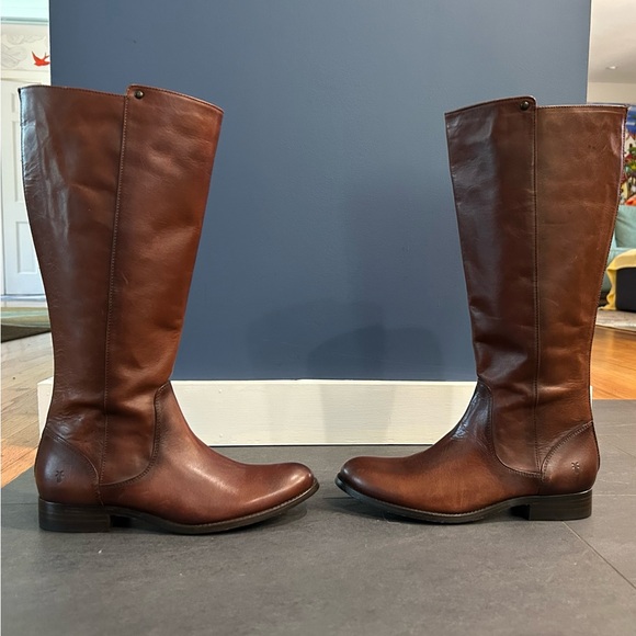 FRYE Elegant Brown Riding Boots - Picture 5 of 9